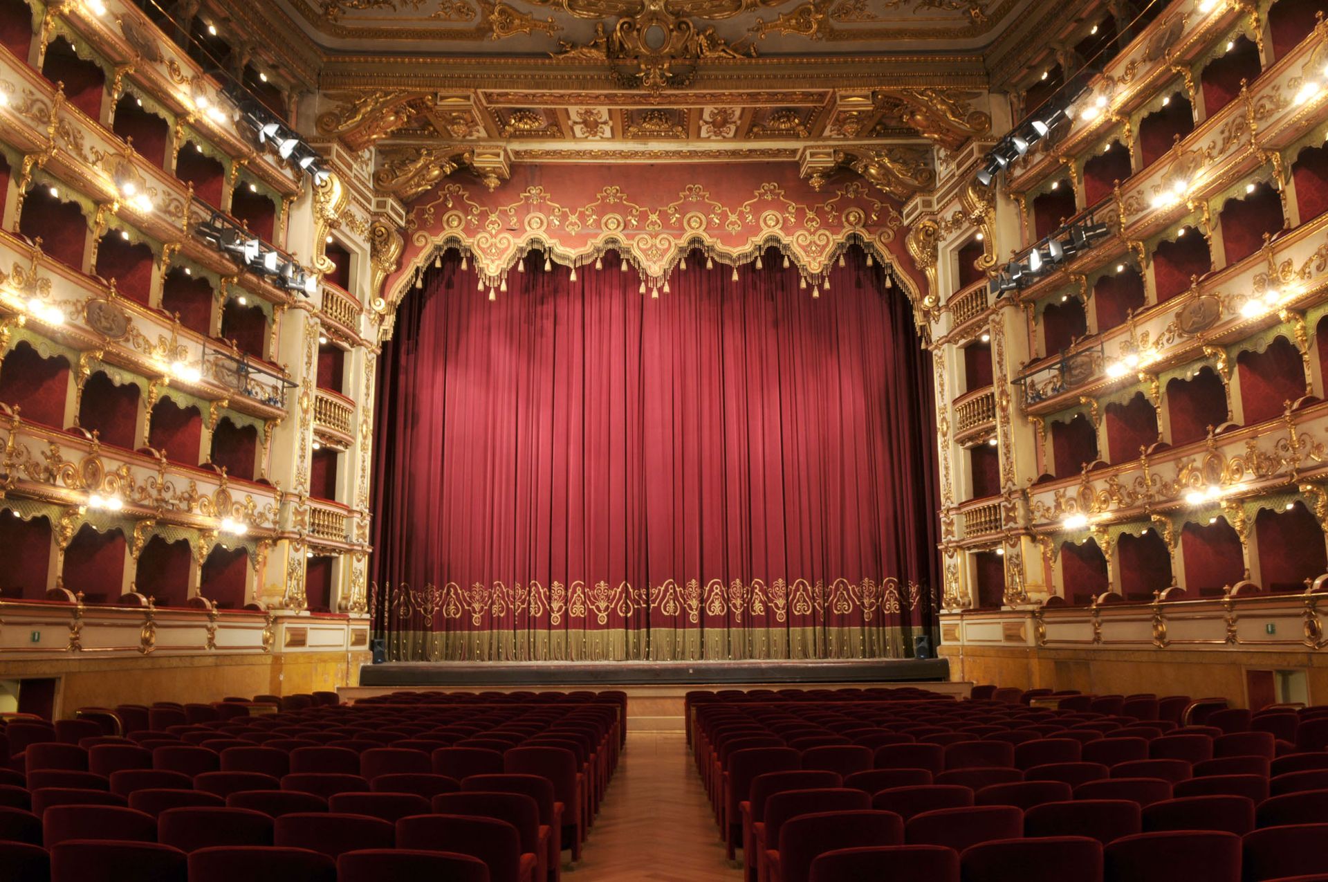 Discover Teatro Grande | Brescia.eu